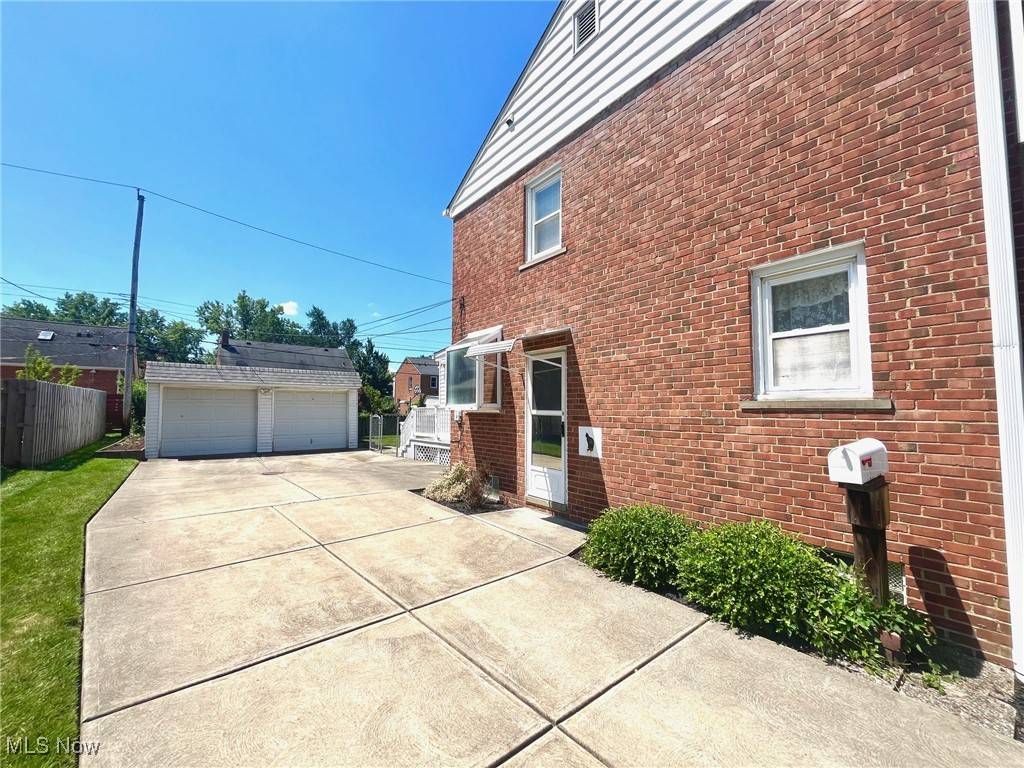 Lyndhurst, OH 44124,4980 Edsal DR