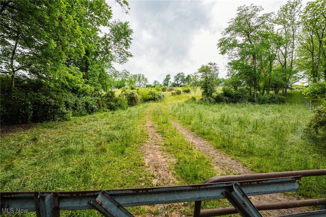 Holmesville, OH 44633,6991 Township Road 555