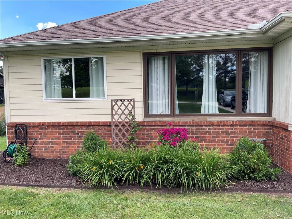 Brecksville, OH 44141,4523 Oakes RD