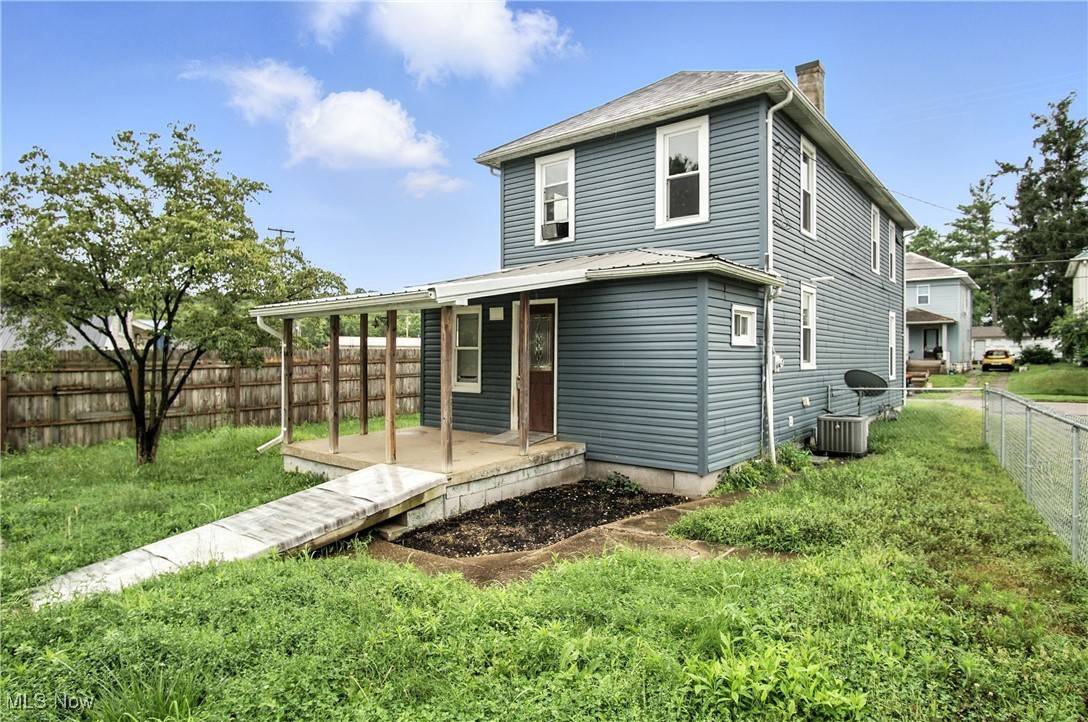 Crooksville, OH 43731,109 Vaughn ST