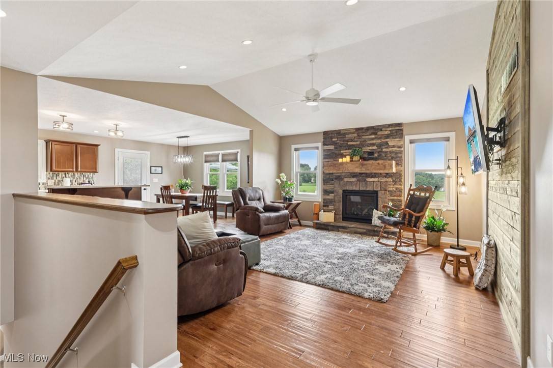 Wadsworth, OH 44281,397 Dalton DR