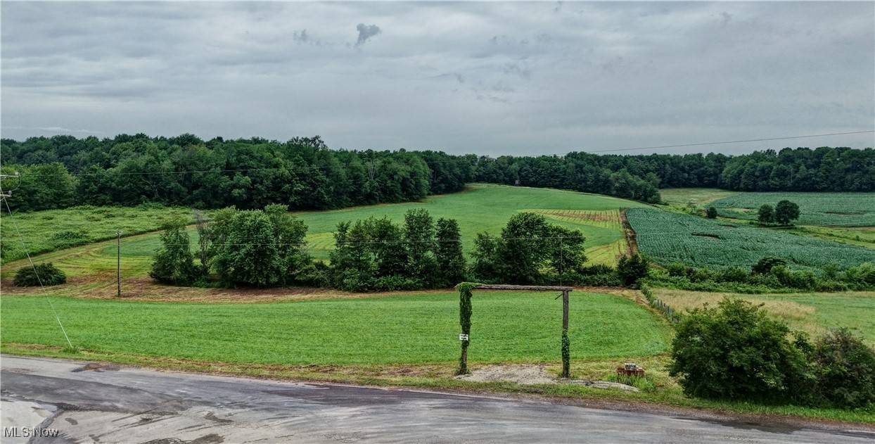 Strasburg, OH 44680,Hilltop DR NW