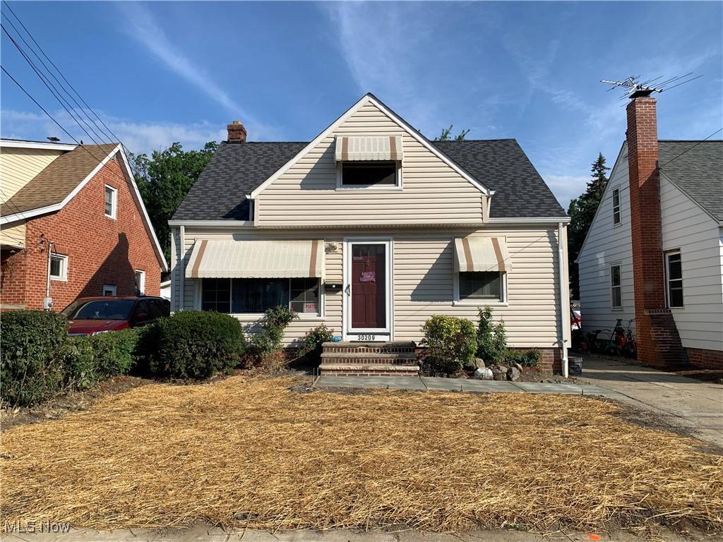 Wickliffe, OH 44092,30209 Robert ST