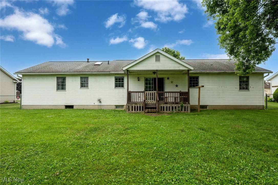 Creston, OH 44217,126 Darla DR