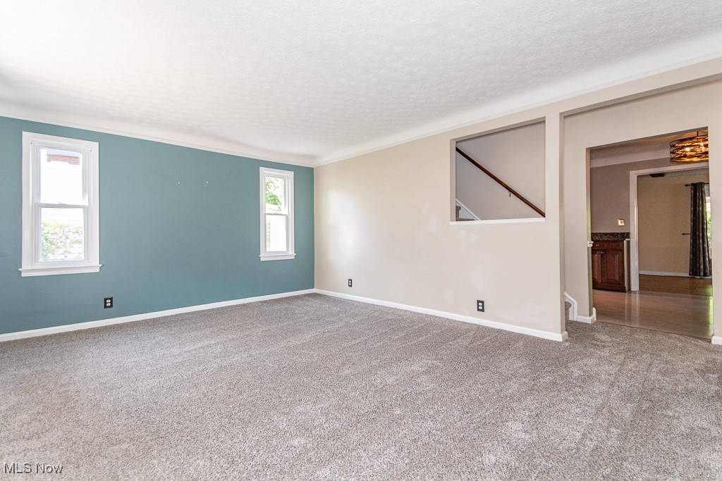 Mayfield Heights, OH 44124,1346 Belrose RD