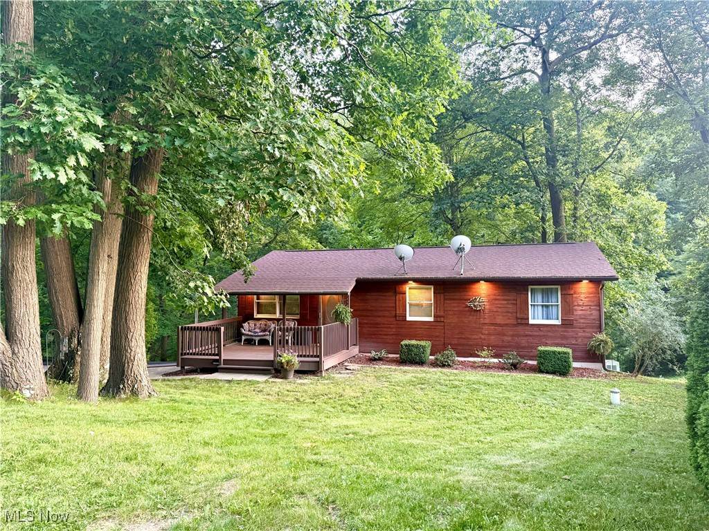 Chester, WV 26034,415 Middle Run RD
