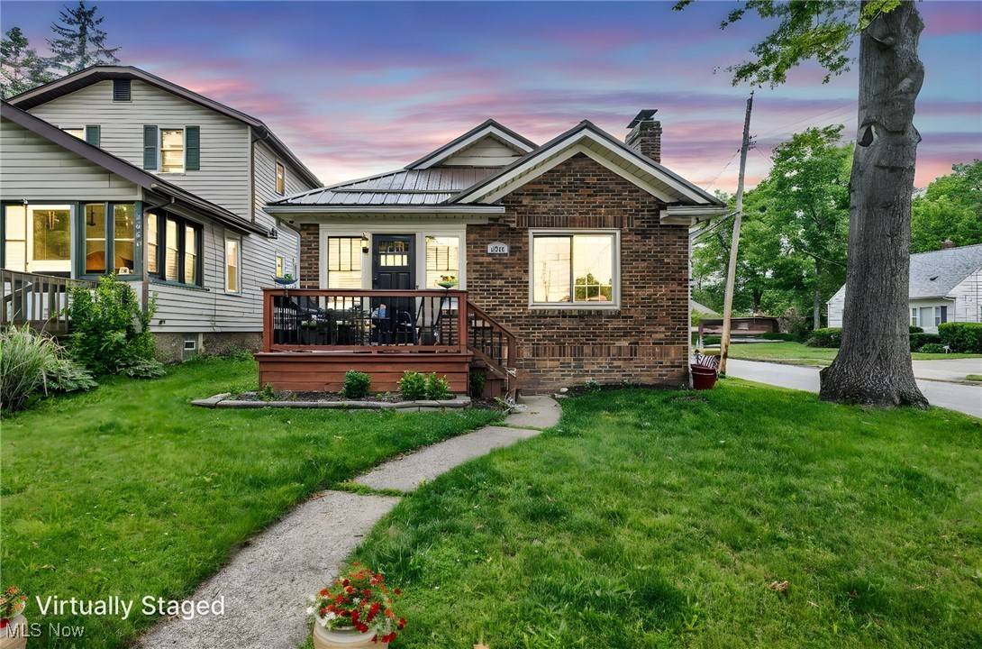 Cuyahoga Falls, OH 44221,2892 Norwood ST