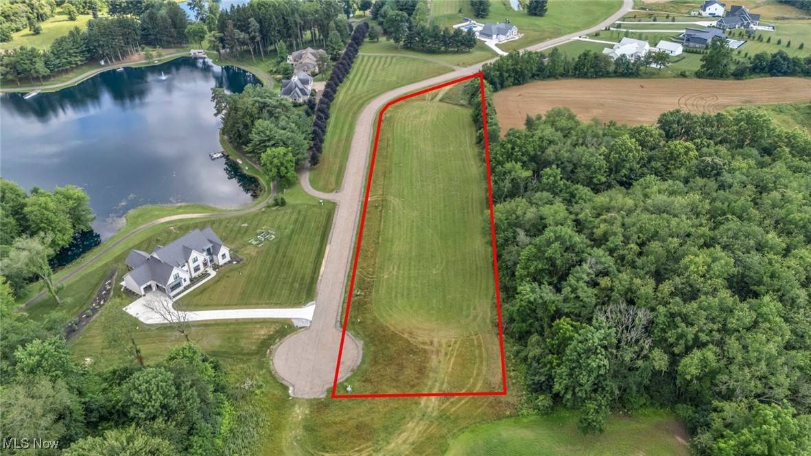 Hartville, OH 44632,White Pine AVE NE