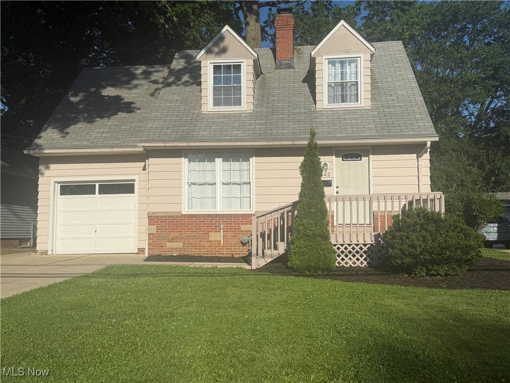 Willowick, OH 44095,442 Fairway BLVD