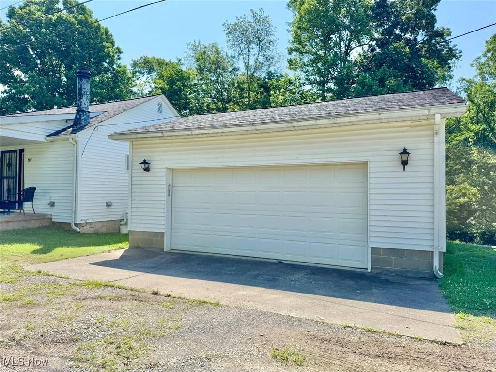 Grantsville, WV 26147,807 Lower Pine ST
