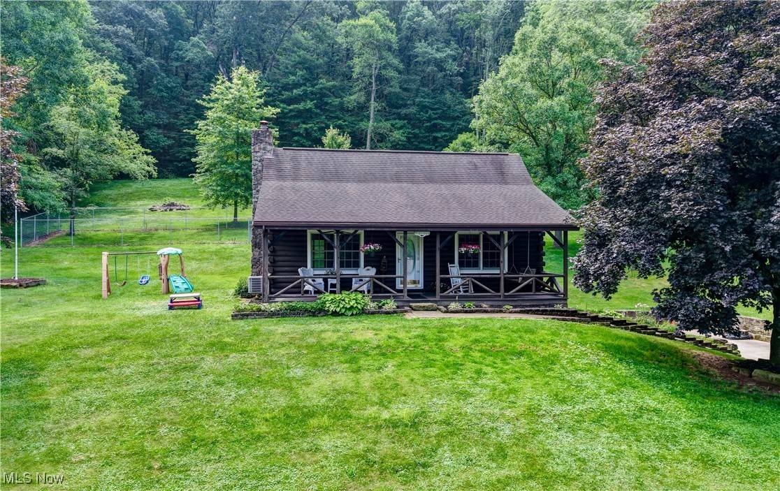Uhrichsville, OH 44683,6911 Wardell Hollow RD SE