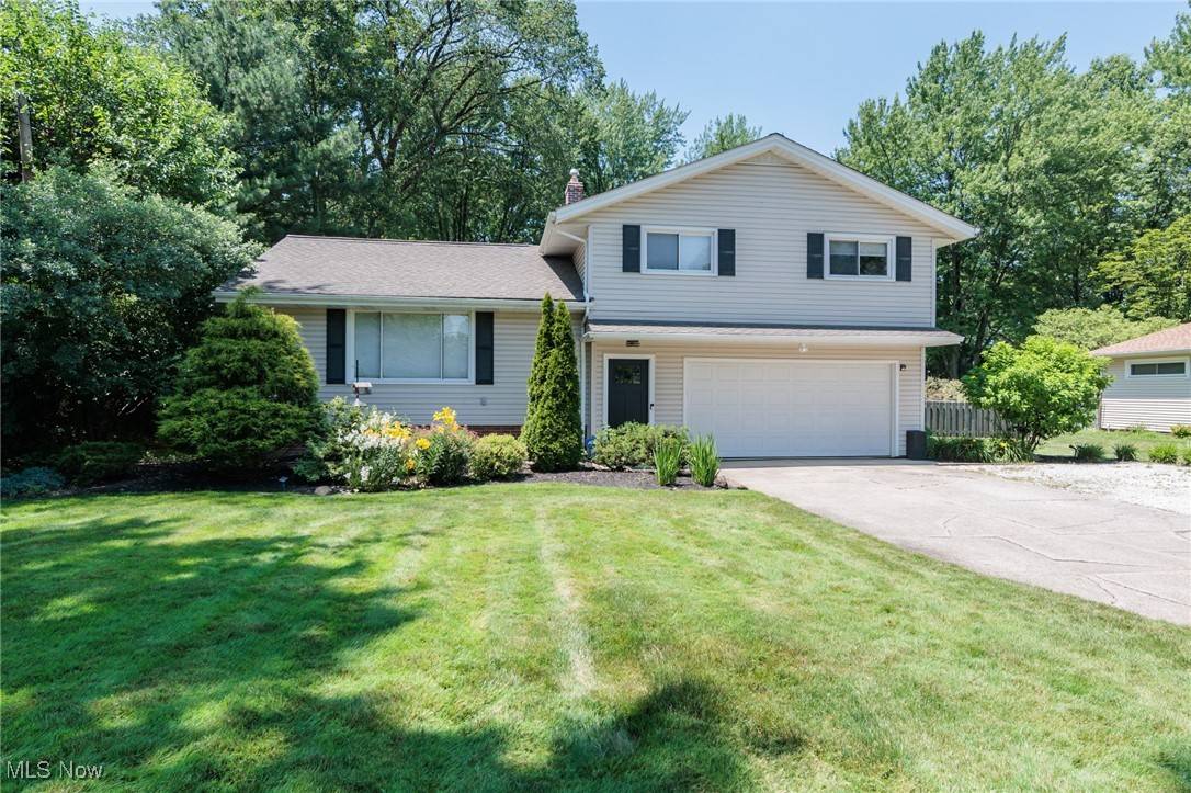 Brecksville, OH 44141,9714 Brecksville RD