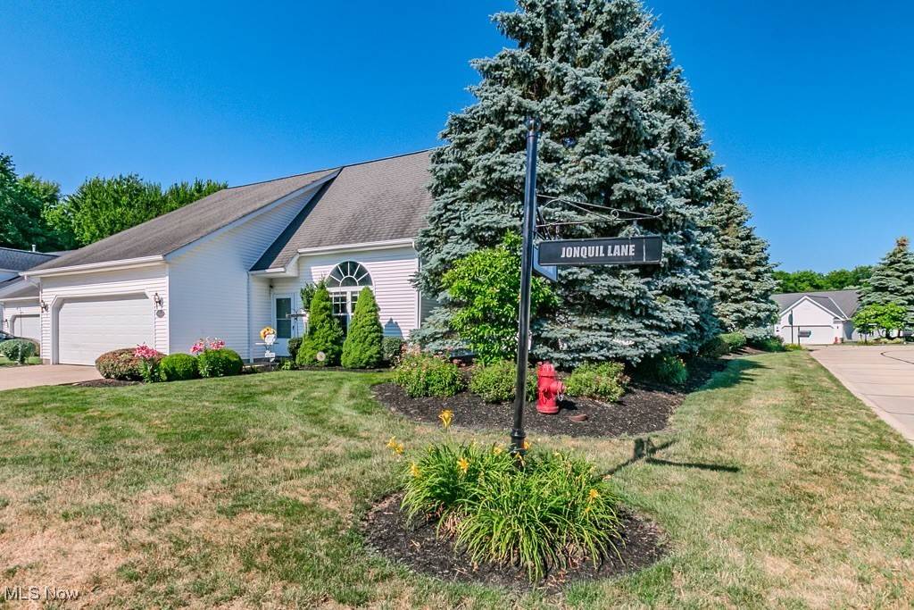 Madison, OH 44057,502 Jonquil LN #47