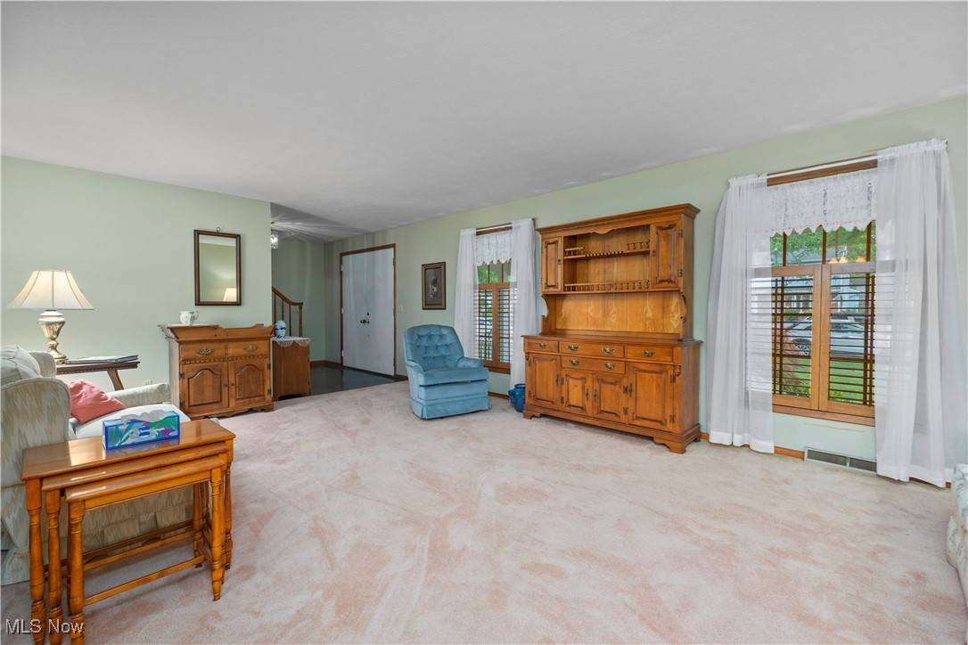 Elyria, OH 44035,417 Georgia AVE