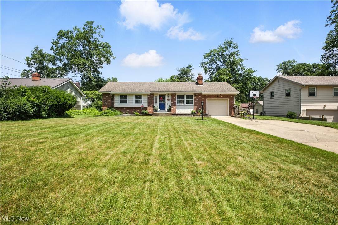 Youngstown, OH 44511,1860 Lancaster DR