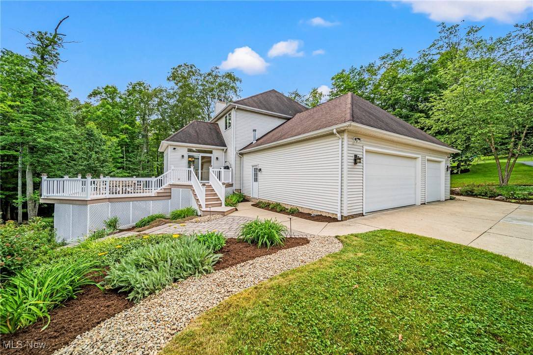 Chardon, OH 44024,11275 Beechnut LN