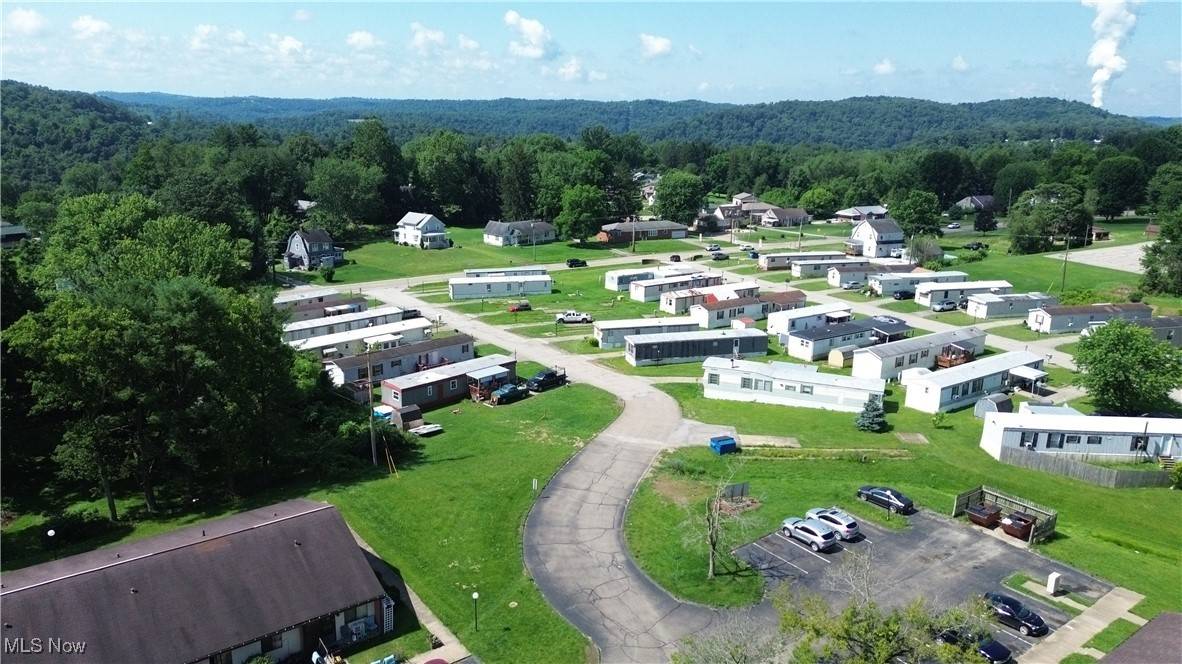 Wellsburg, WV 26070,Virginia Manor DR