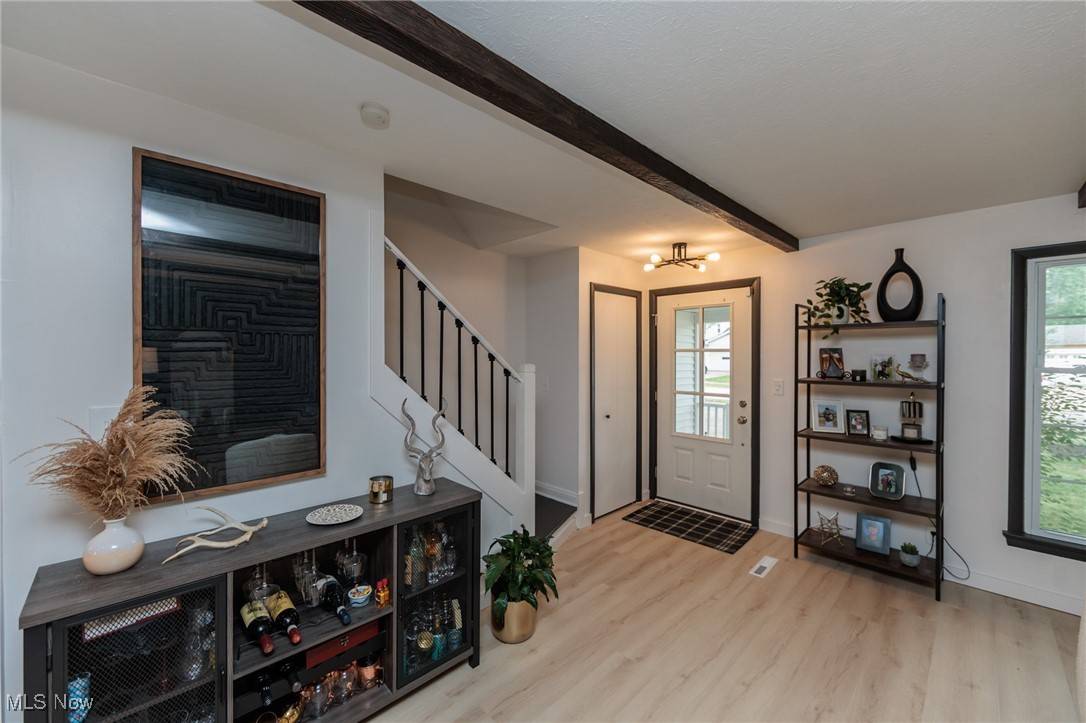 Rocky River, OH 44116,2743 W Asplin DR