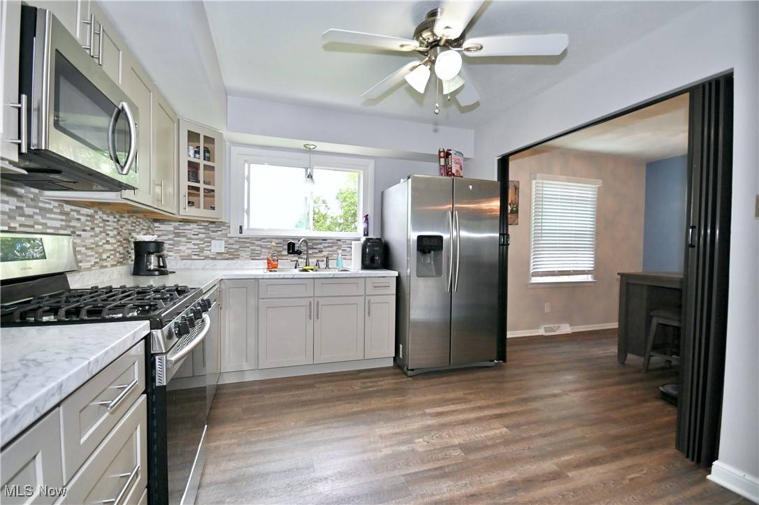 Canfield, OH 44406,3695 High Meadow DR