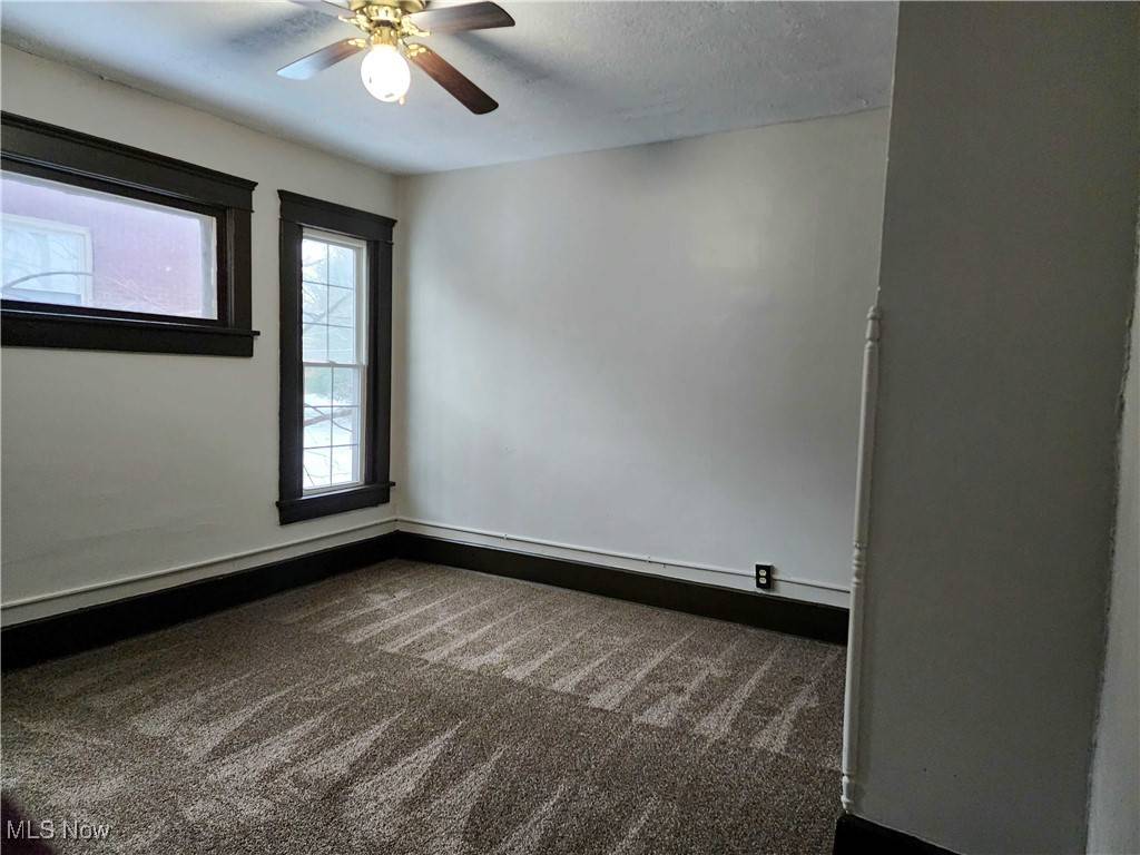 Canton, OH 44703,1328 Logan AVE NW