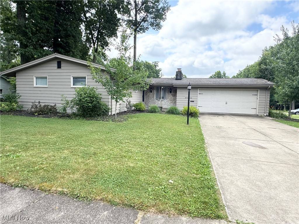 Girard, OH 44420,1425 Tomilu DR