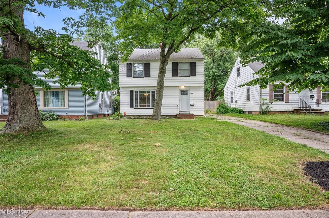 Cleveland Heights, OH 44121,1095 Woodview RD