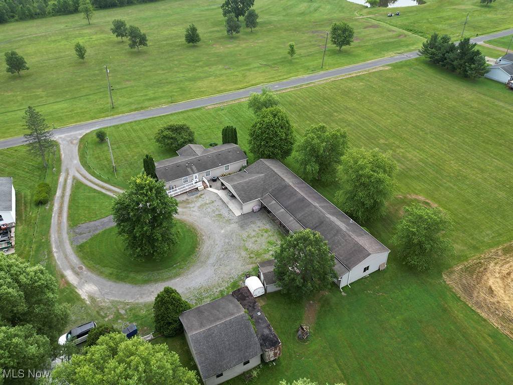 Warren, OH 44481,3420 Newton Tomlinson RD SW