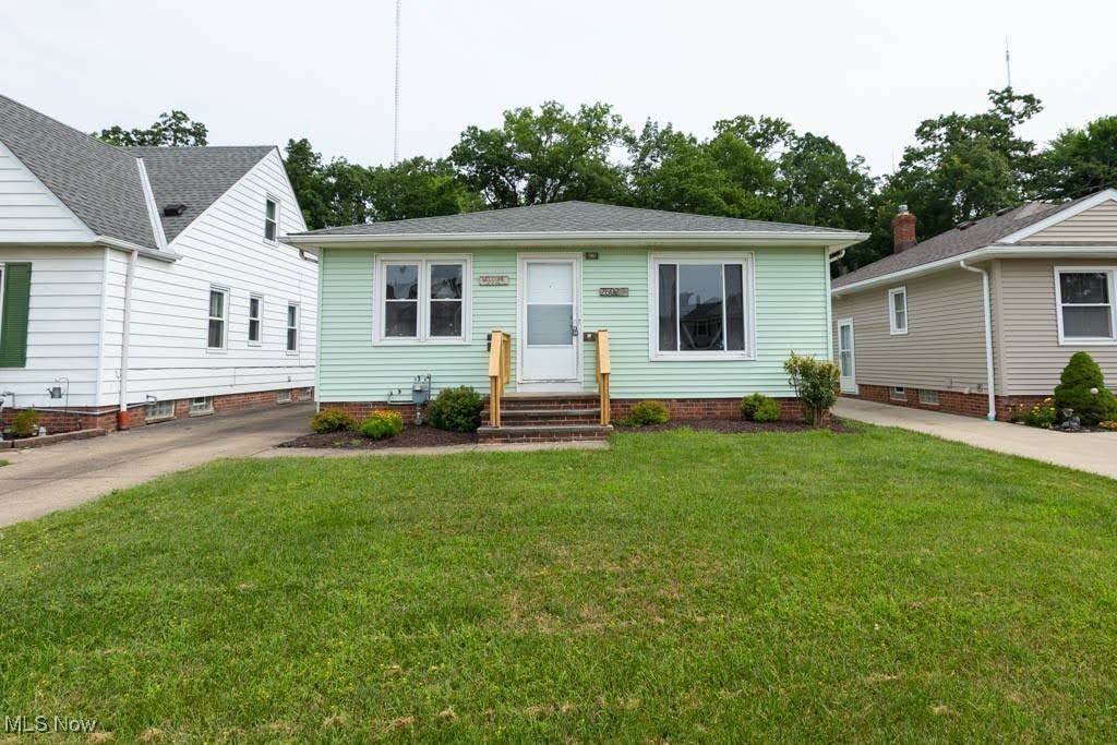 Parma, OH 44134,2602 Park DR