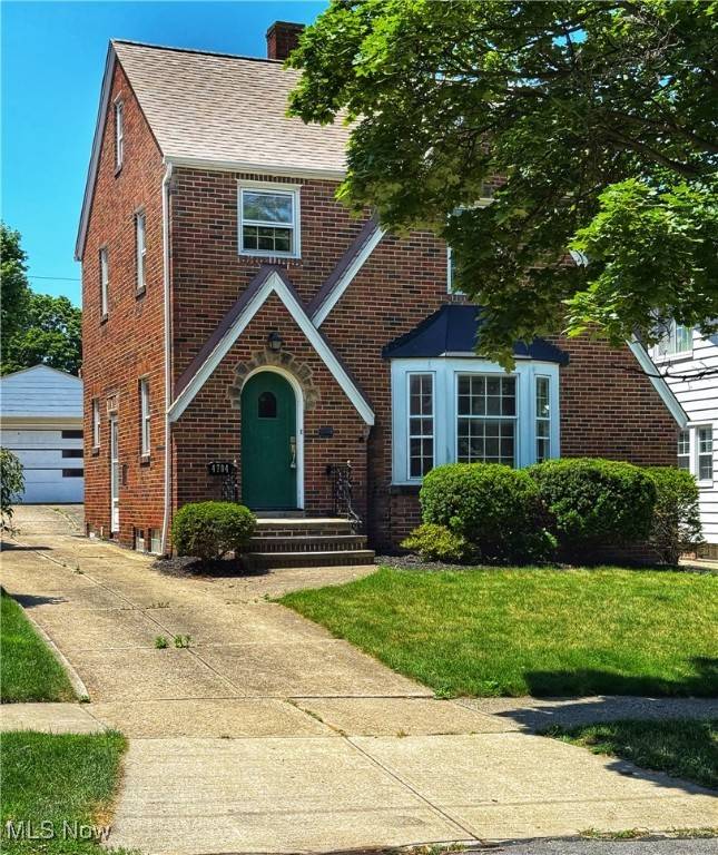 Cleveland, OH 44109,4704 Morningside DR