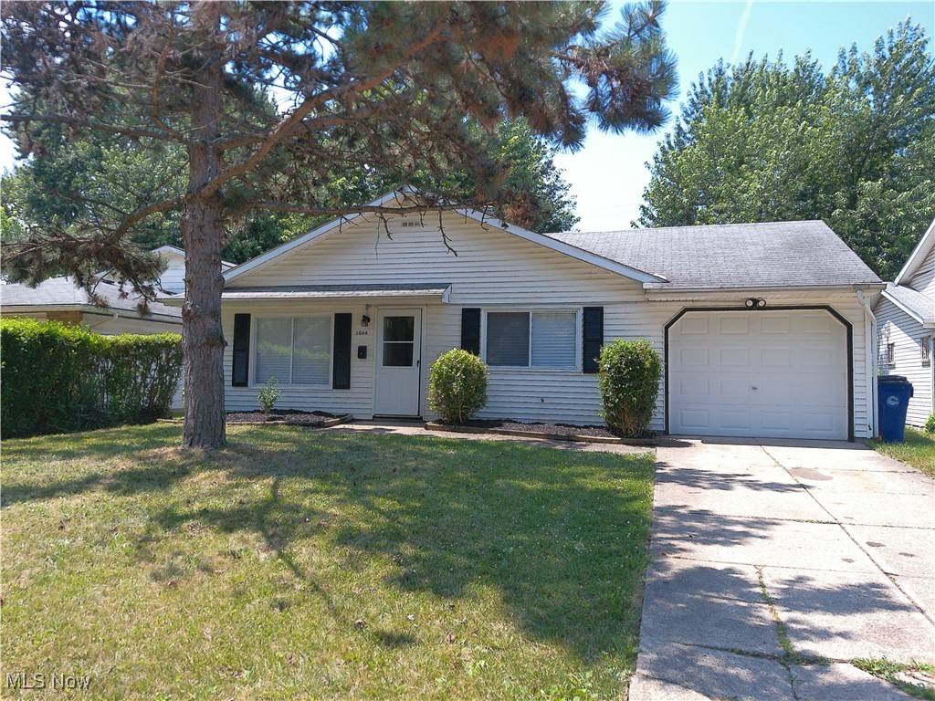 Cleveland, OH 44110,1064 E 168th ST