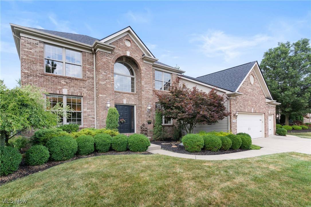Strongsville, OH 44149,20340 E Donegal LN