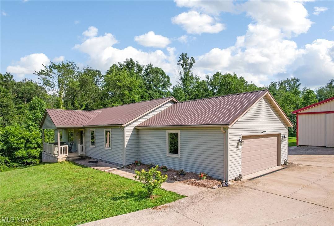 Jackson, OH 45640,1304 Jackson Hill RD