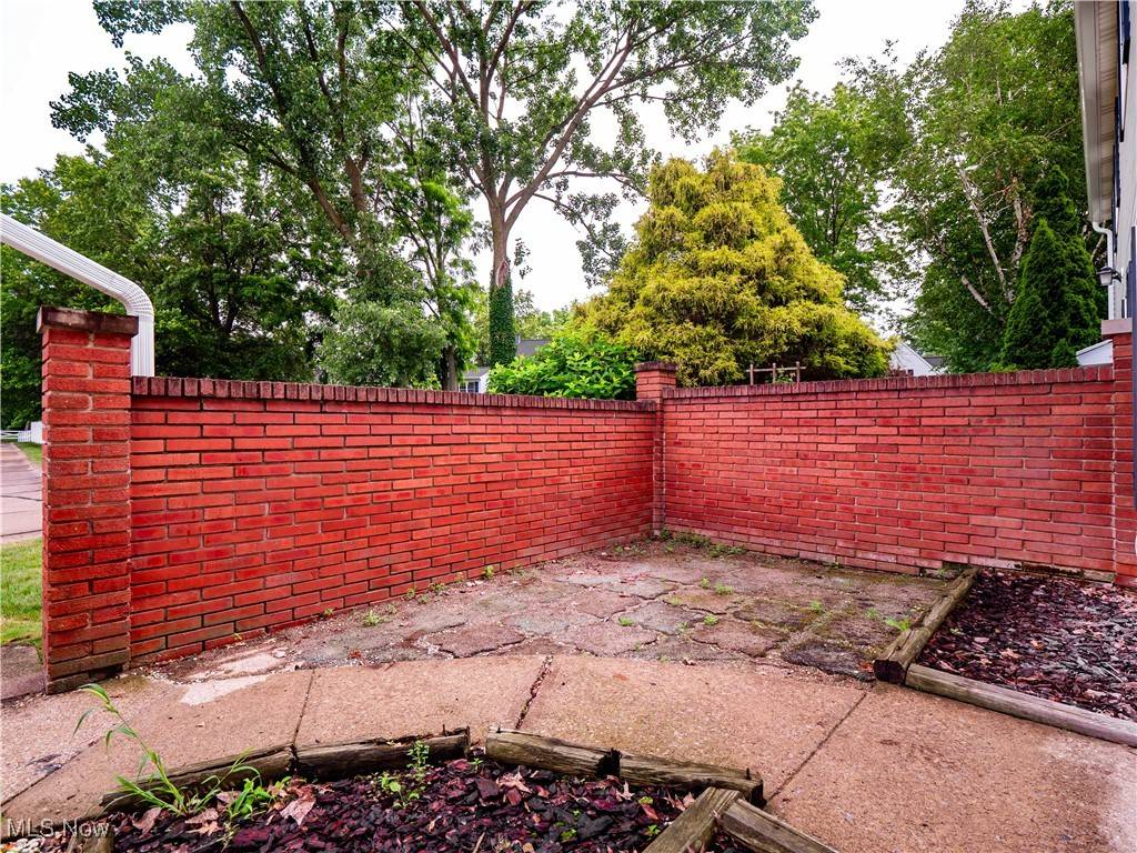 Mentor, OH 44060,36 Dorchester LN