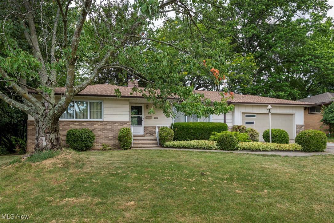 Parma, OH 44129,7080 Arcadia DR