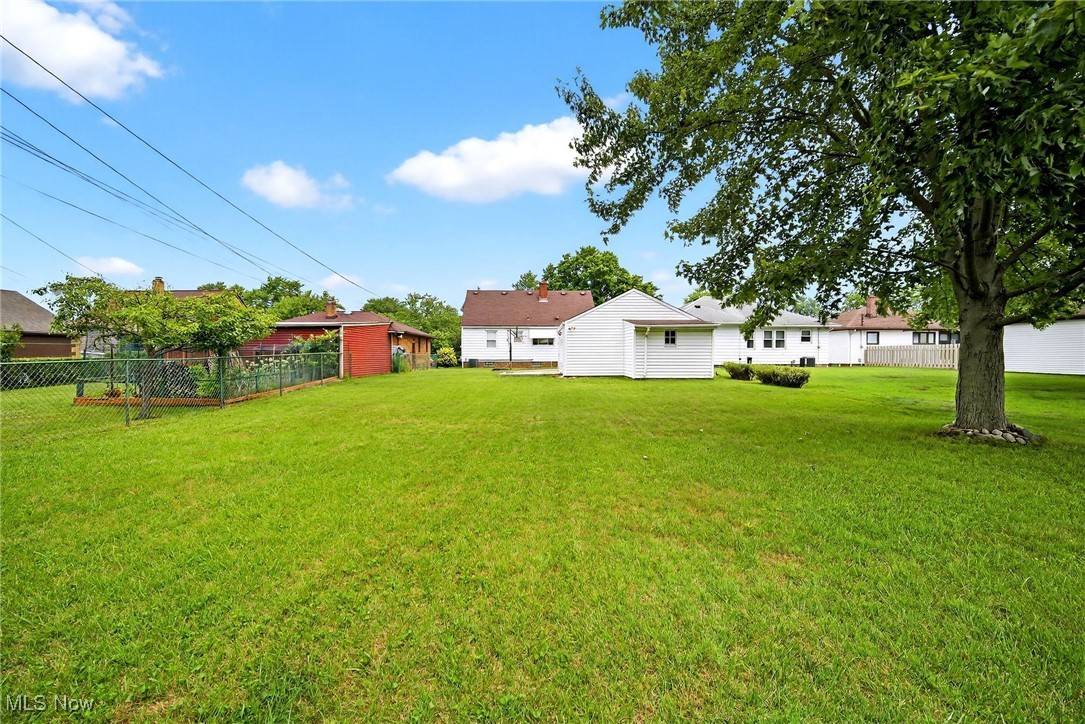 Parma Heights, OH 44130,11451 Blossom AVE