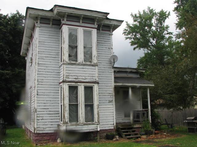 Andover, OH 44003,124 Hickory ST