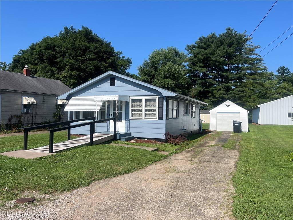 Zanesville, OH 43701,1049 Benjamin AVE