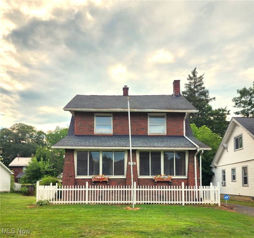 Austintown, OH 44515,136 Rosemont AVE
