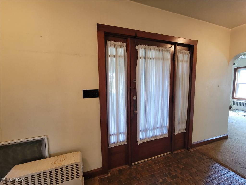Cadiz, OH 43907,820 E Market ST