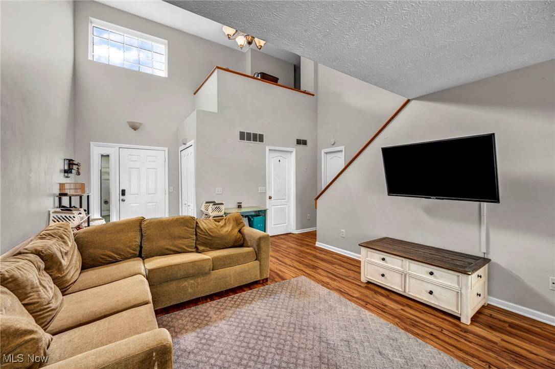 Painesville, OH 44077,547 Greenside DR