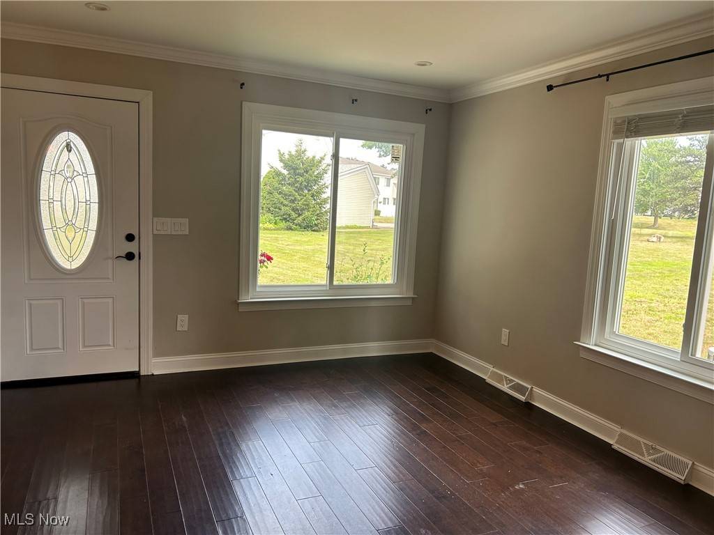 Willoughby, OH 44094,5477 Millwood LN #34-D
