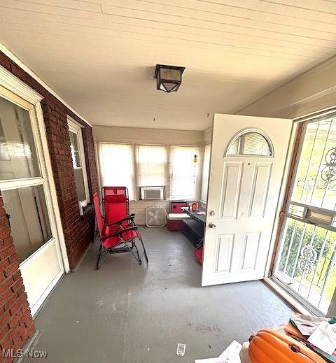 Cleveland Heights, OH 44112,916 Whitby RD