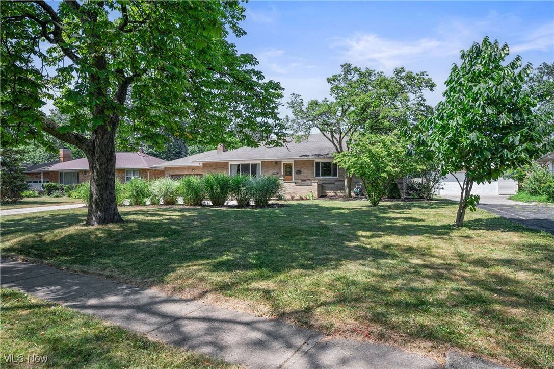 Cleveland, OH 44102,11580 Lake AVE