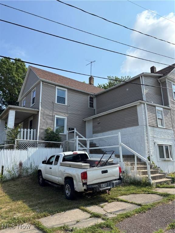 Akron, OH 44311,909 Grant ST