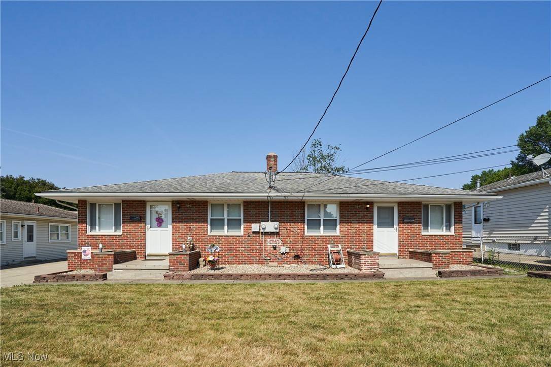 Akron, OH 44312,594-596 Hillman RD