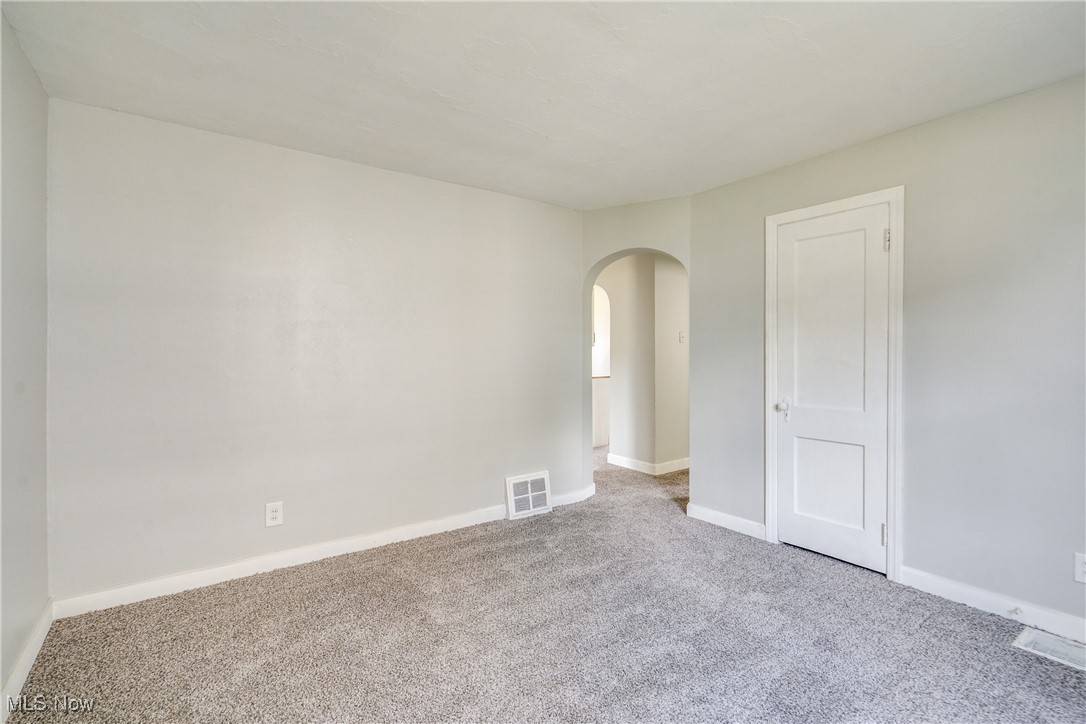 Canton, OH 44705,1901 Root AVE NE