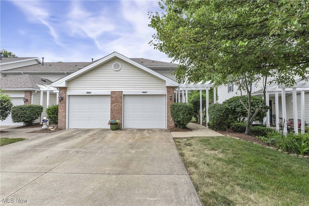 Middleburg Heights, OH 44130,6758 Quarrystone LN