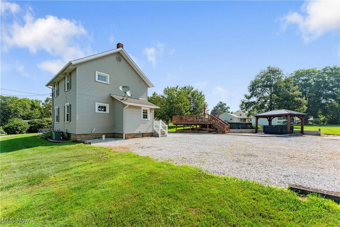 Canton, OH 44707,3008 24th ST SE