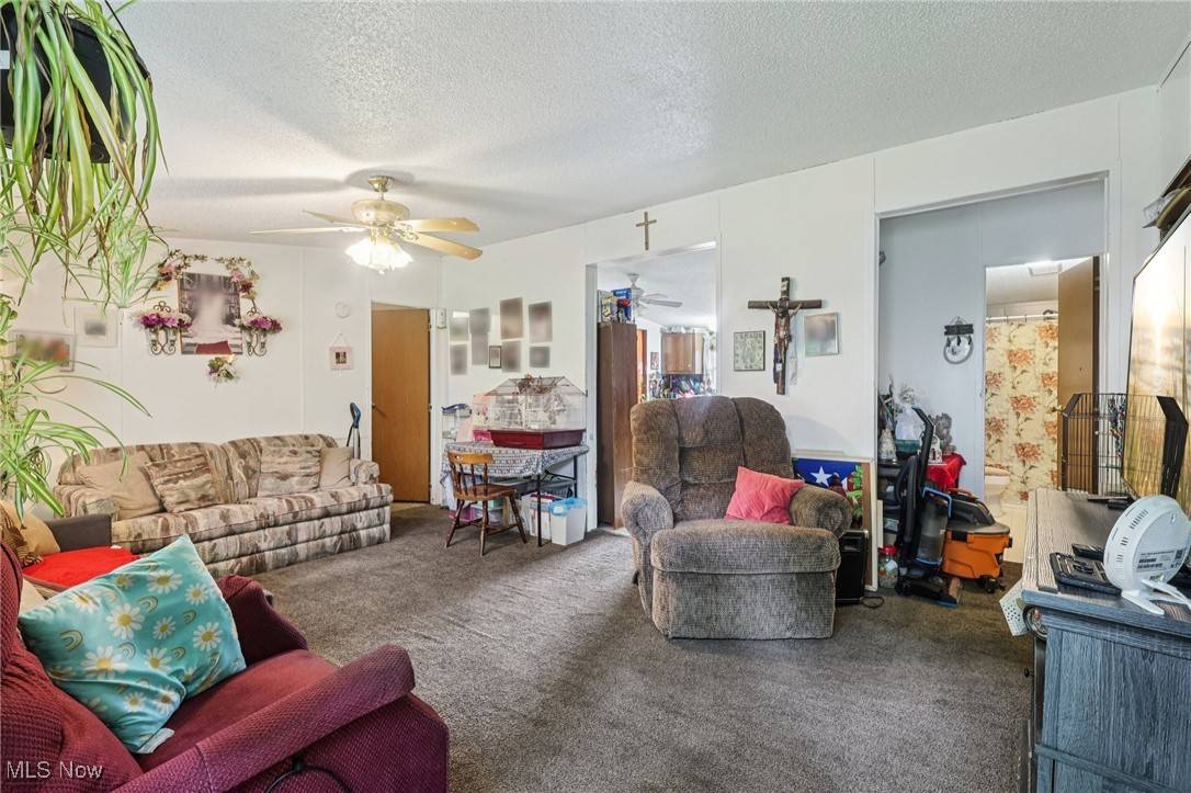 Lorain, OH 44052,3946 Reid AVE #G8