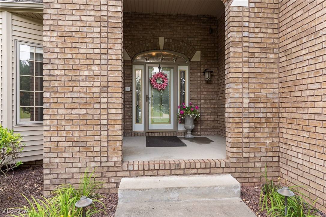 Poland, OH 44514,3764 Hunters Hill